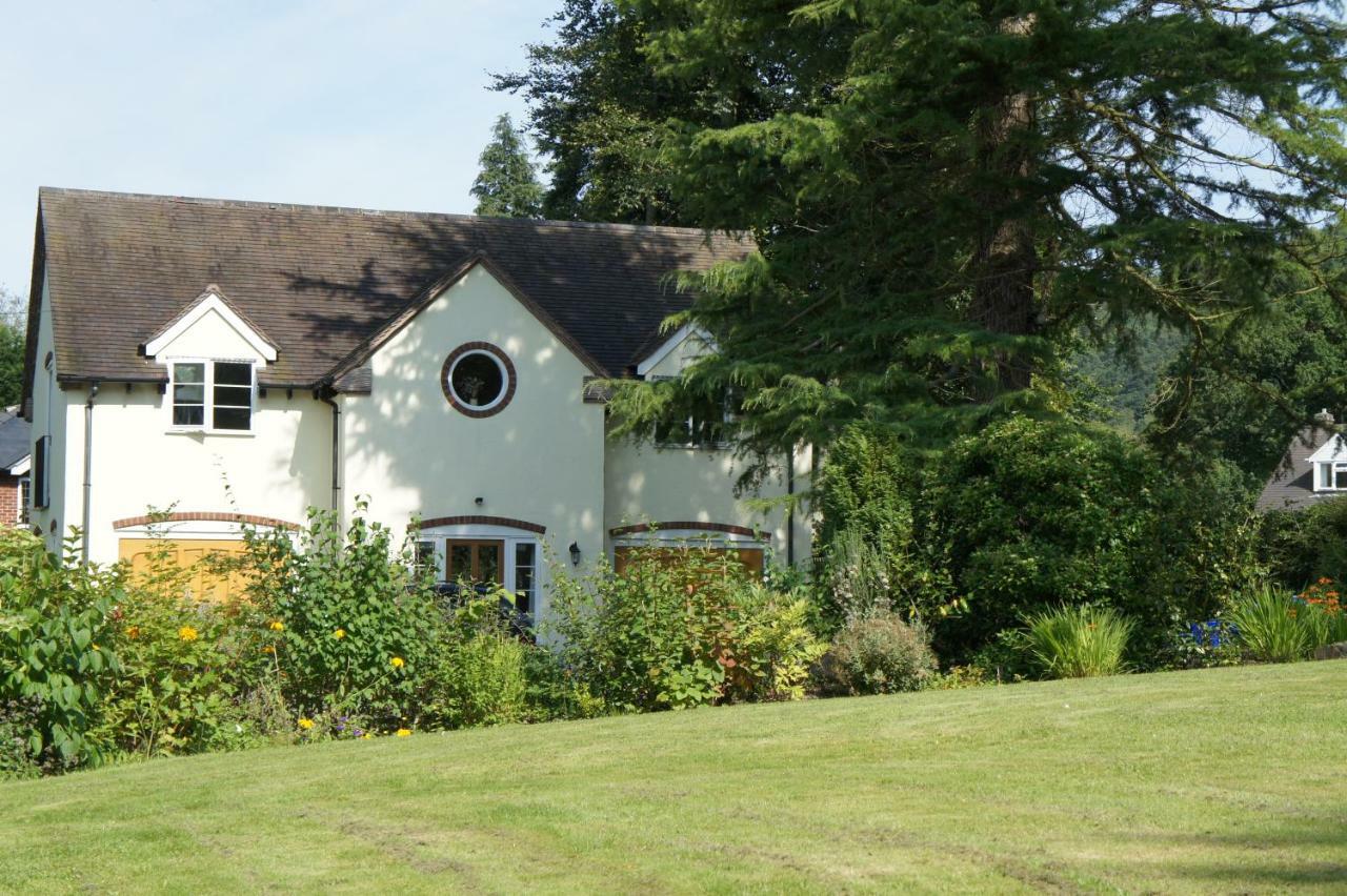 Berries Coach House Villa Church Stretton Exterior photo